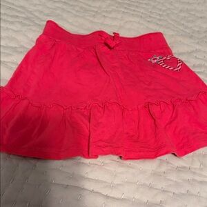 1989 Place Bright Pink Ruffle Hem Skirt with Heart Patch